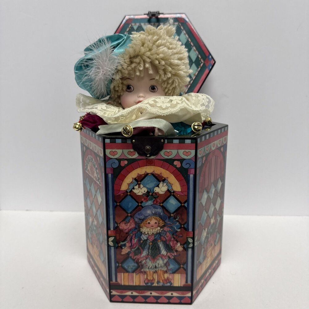 Enesco CHRISTIAN -Limited Edition -Musical Jack in The Box By Lucy Rigg #883